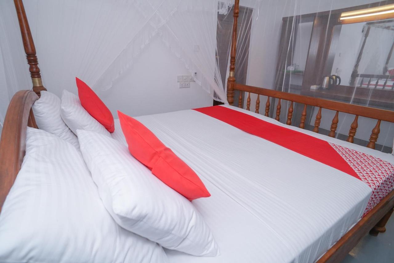 מיריסה Surf Sea Breeze Apartments מראה חיצוני תמונה
